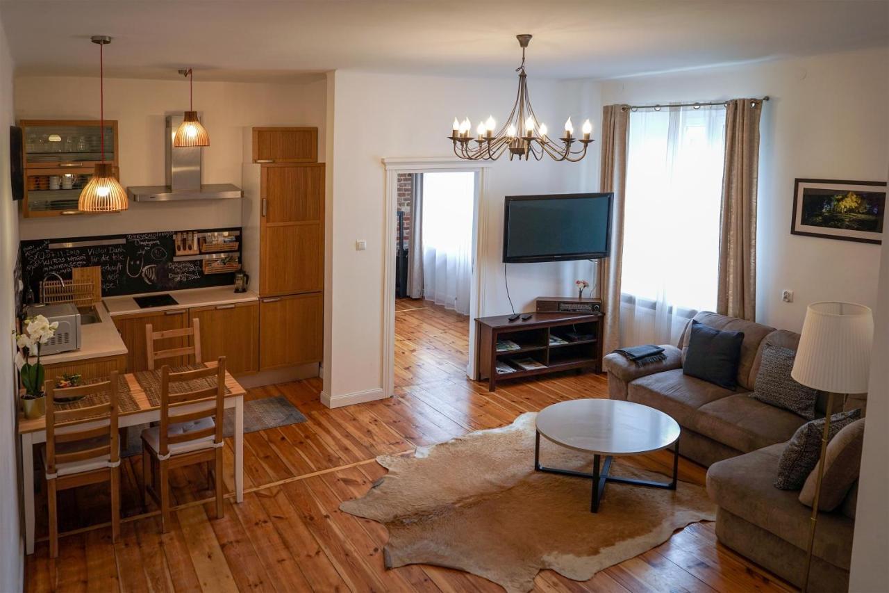 Stylowy Apartament W Kamienicy Chełm Exterior foto